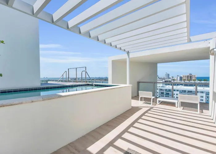 W South Beach Miami Beach
